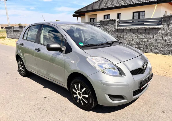 jarocin Toyota Yaris cena 14900 przebieg: 169000, rok produkcji 2009 z Jarocin